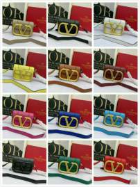 Picture of Valentino Handbags _SKUfw97857964fw